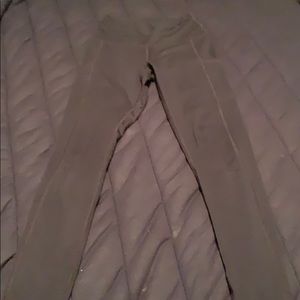 High waisted black leggings with pockets